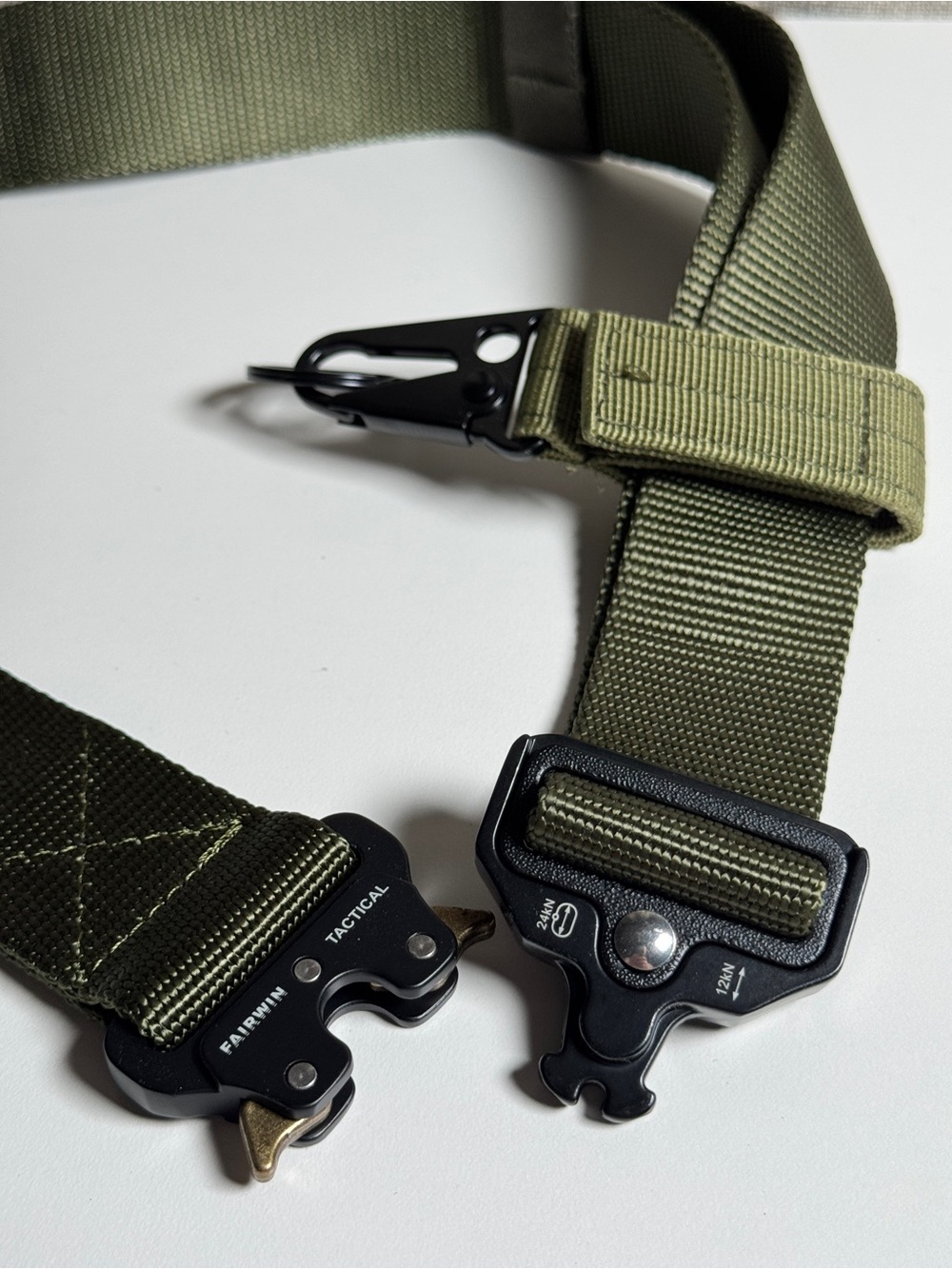 Fairwin Tactical Belt Olive Green Quick Release Buckle with Keychain - Picture 5 of 5